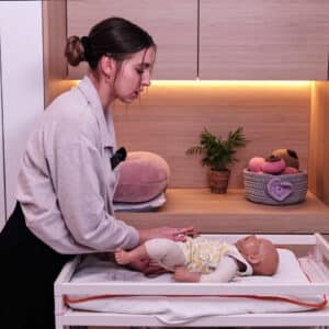 Pielęgnacja i fizjologia noworodka – jak opiekować się maluszkiem?